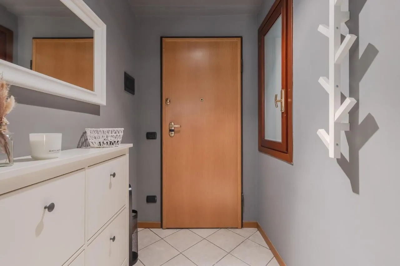 Charme Studio - Parcheggio A 20 Mt - 5 Min Dalla Fiera Di Vicenza